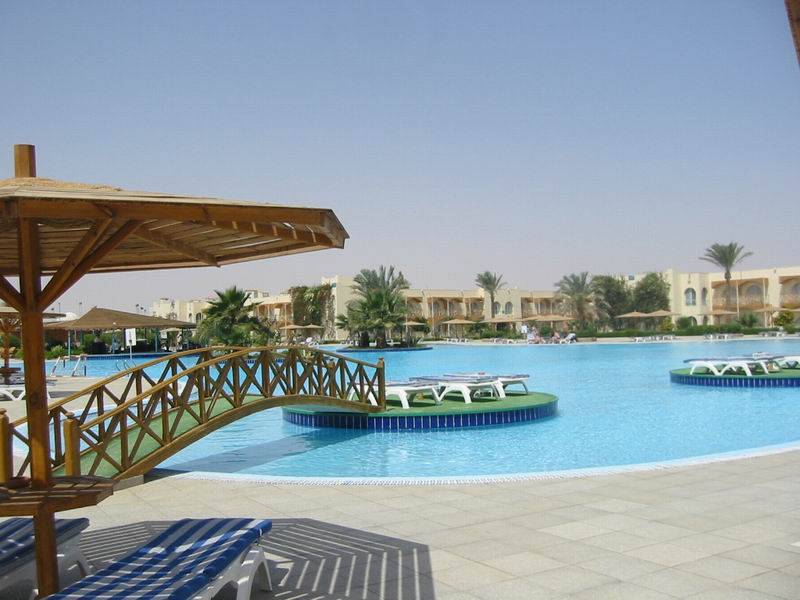 piscine hotel desert rose Hurghada
